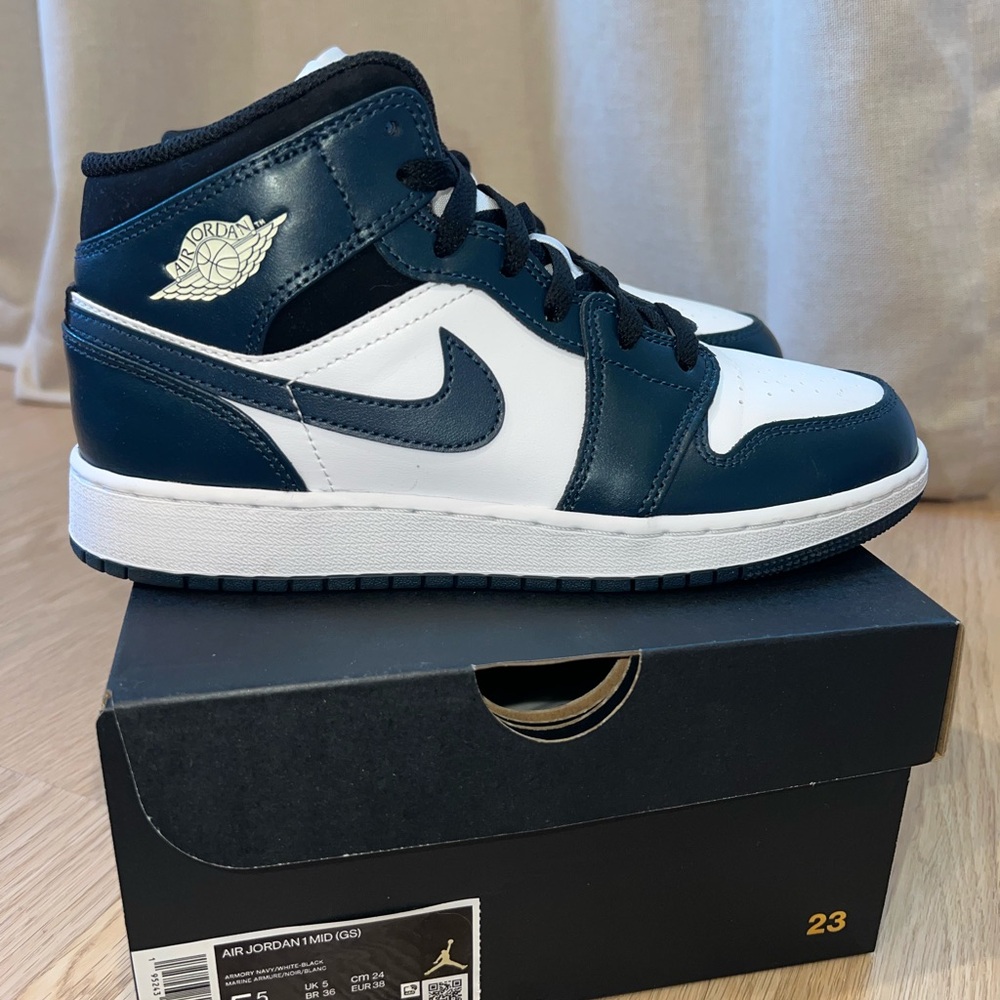 Air Jordan 1 Mid Sneakers in Navy and White